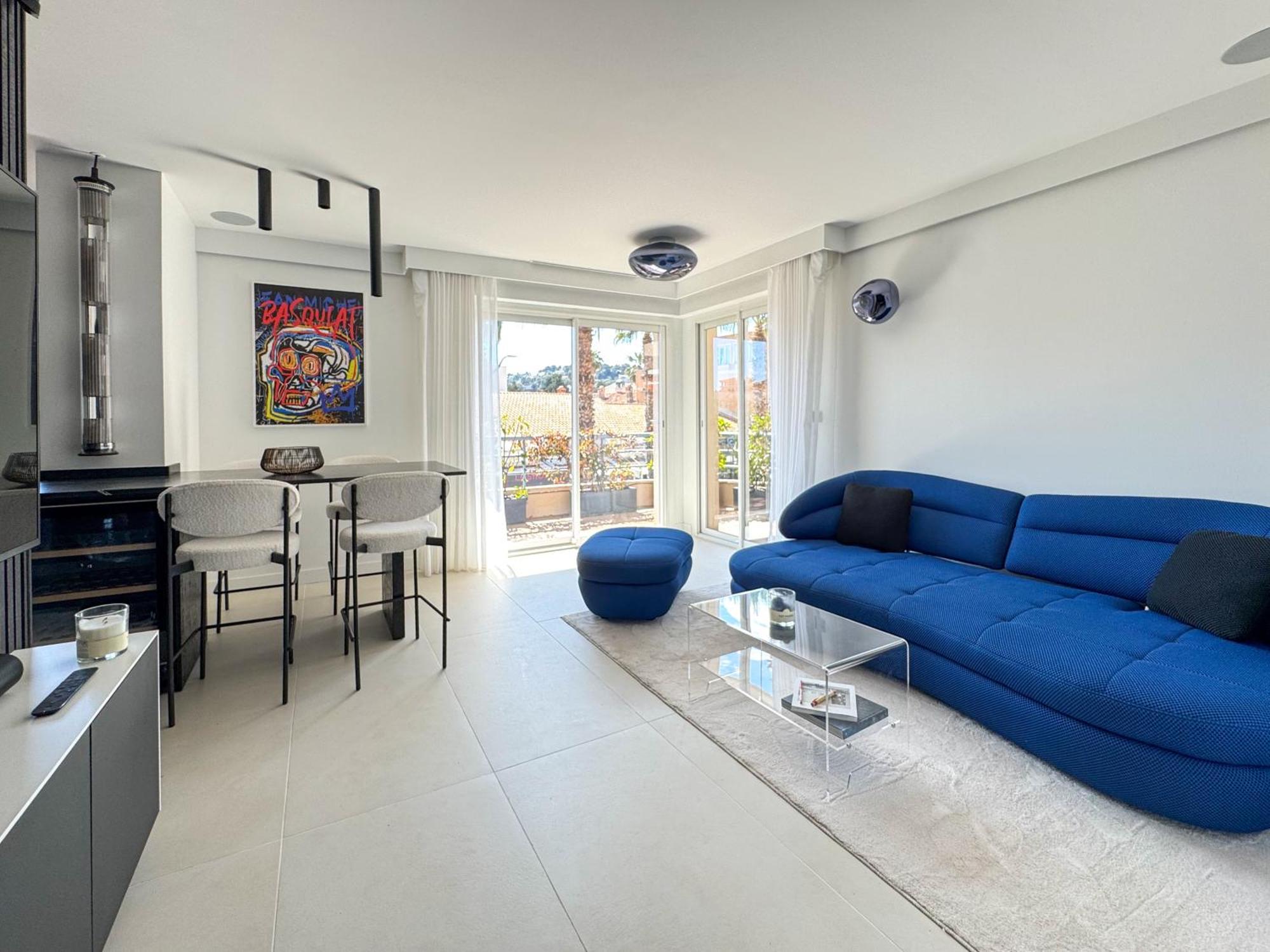 Appartement Luxueux Plein Centre De Cavalaire A 2Mn De La Plage Exterior foto
